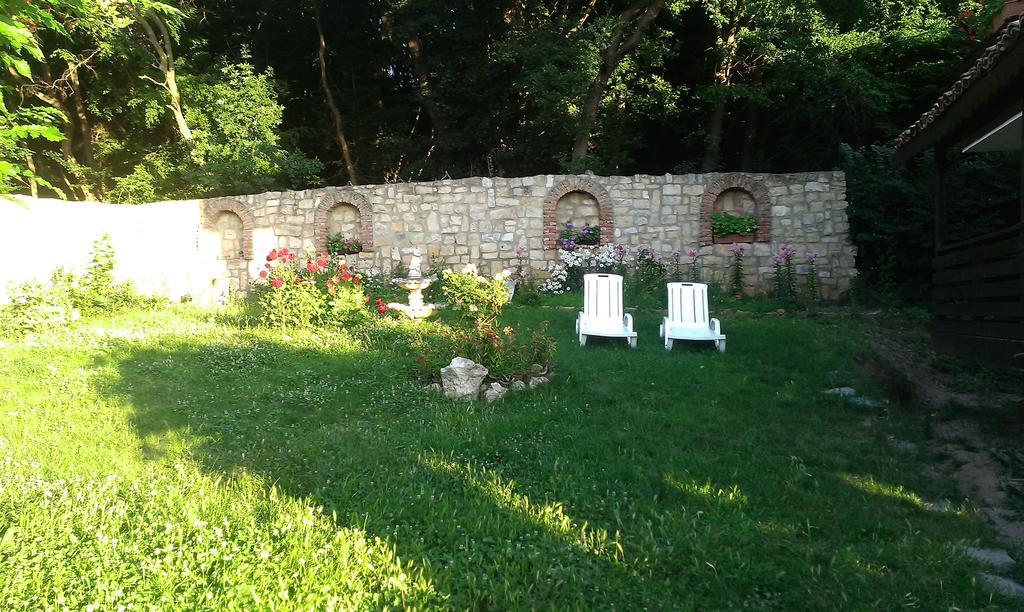 Villa Nasco Golden Sands Bagian luar foto