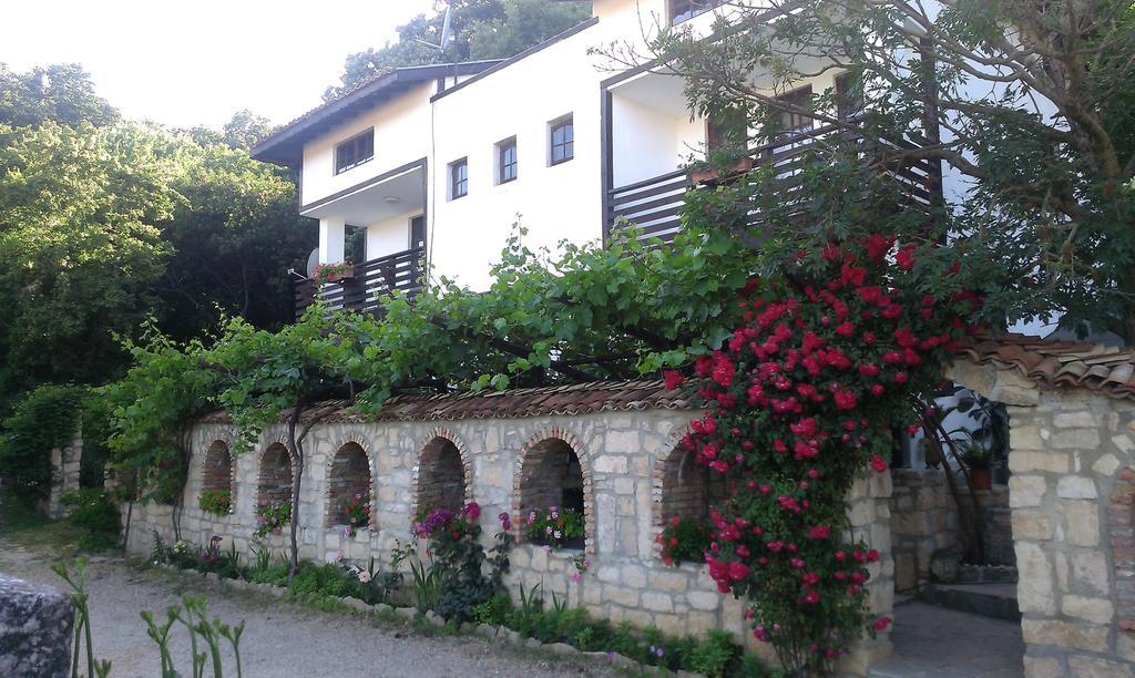 Villa Nasco Golden Sands Bagian luar foto