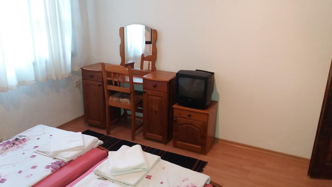 Villa Nasco Golden Sands Bagian luar foto